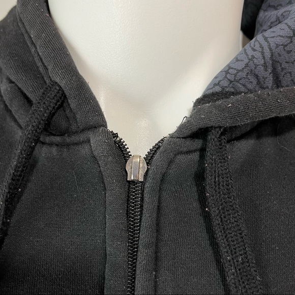 Air Jordan Hooded Long-sleeve Sweatshirt  Zip Up Men's Size XL Black Red (8) - Picture 4 of 12